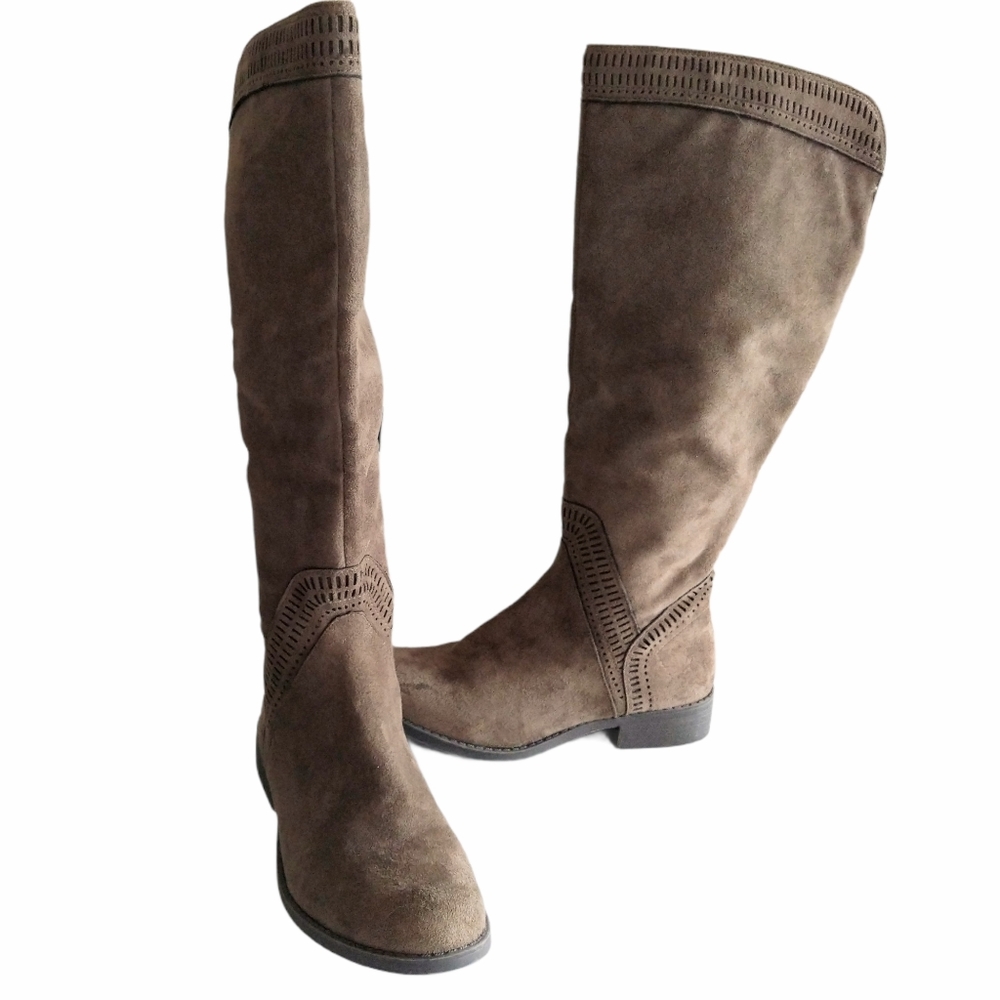 American Rag Tamar Suede Knee Boots Size 6